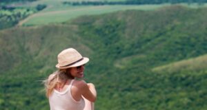 5 ways to save money for traveling without giving up your lifestyle