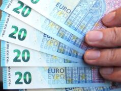 How buying your travel money on the right day could mean you get it £87 cheaper – the best time to exchange currency …