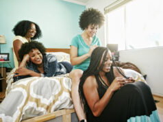 Last Minute Travel Tips: 11 Things To Check Off Your Girls Trip To Do List