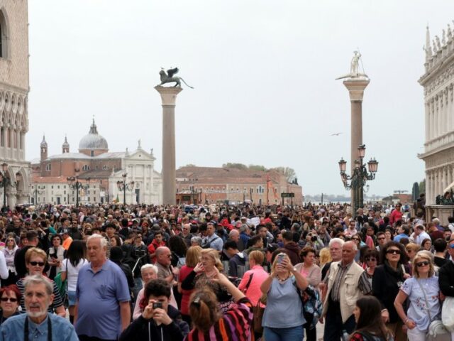 The 21 most overrated travel destinations around the world