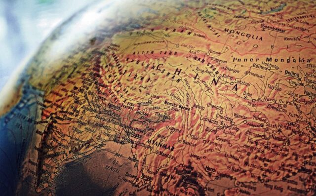 Travelers losing interest in home-sharing, Google gaining ground as travel resource