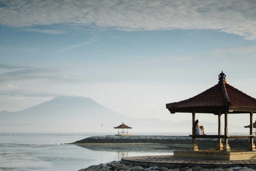 women in Bali